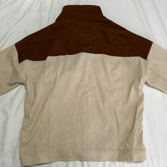 3/$30 NWT Romwe Shirt Jacket Brown Colourblock medium - Picture 6 of 6